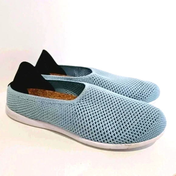 Mahabis Blue Slip-on Comfort Shoes - Picture 2 of 11